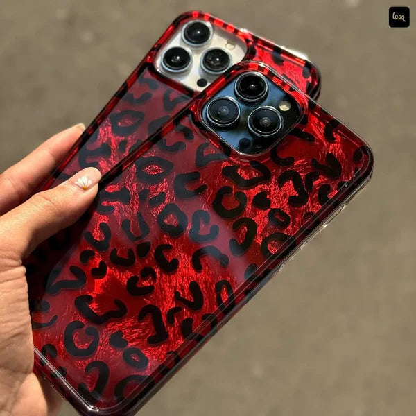 Leopard Gradient Phone Case – Stylish, Bold & Protective ✨