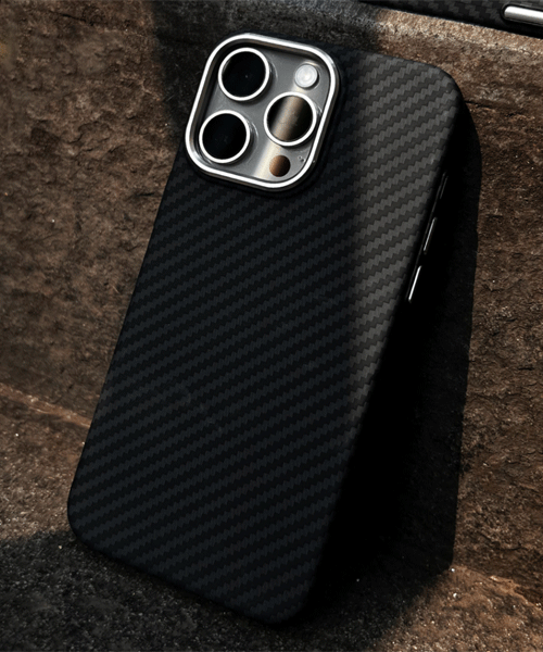 Black Wave Carbon Case ( FLAT 25 % OFF ON THIS AZADI)