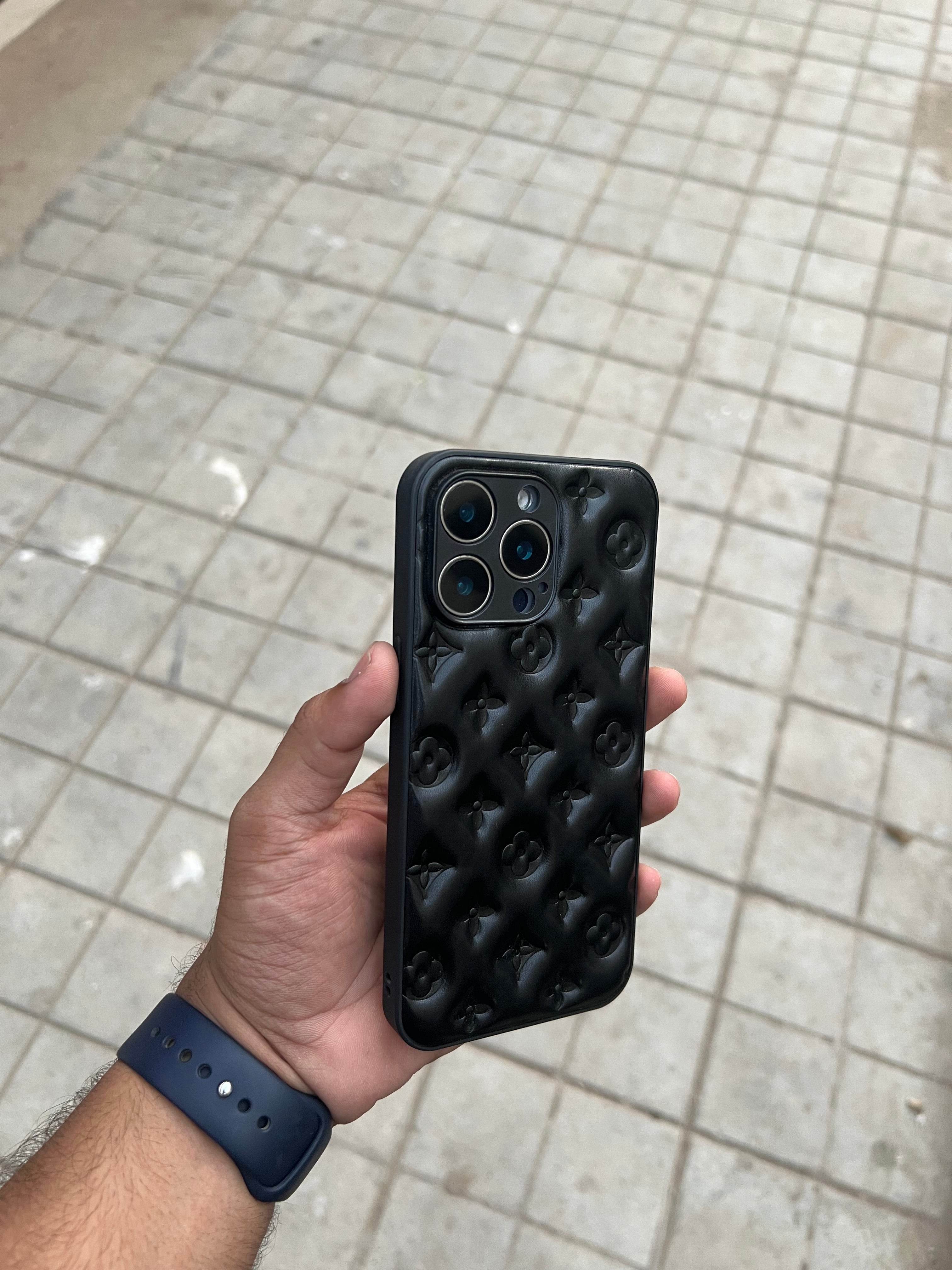 Flower Black Case For iphone 15 pro max