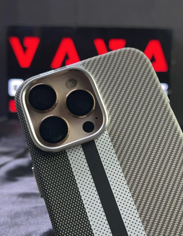 Fusion Wave Carbon Case