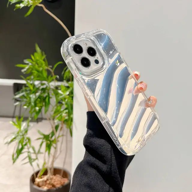 Wavy Bumper Phone Case