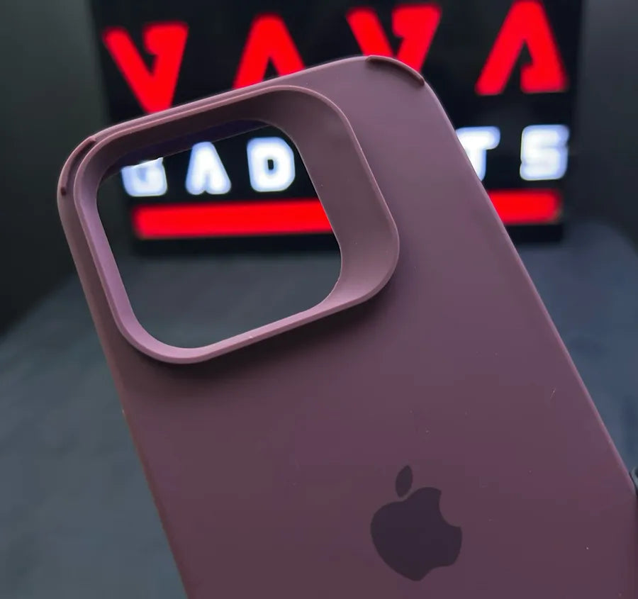 Apple Plum Border Silicone Case