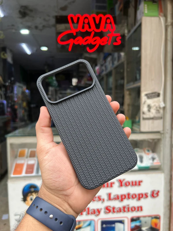Woven Wonder Case